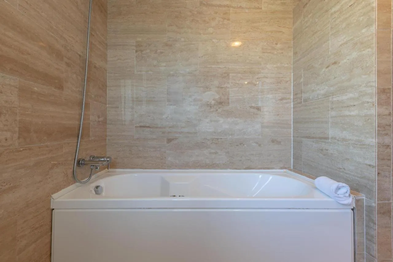 Bahia Casares 4 Apartment